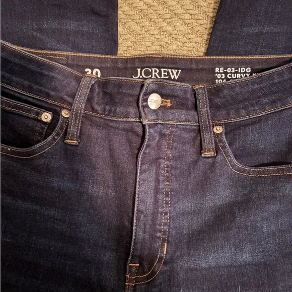 J.CREW CURVY HIGH-RISE KICKOUT JEANS | SIZE 30 - Picture 4 of 8
